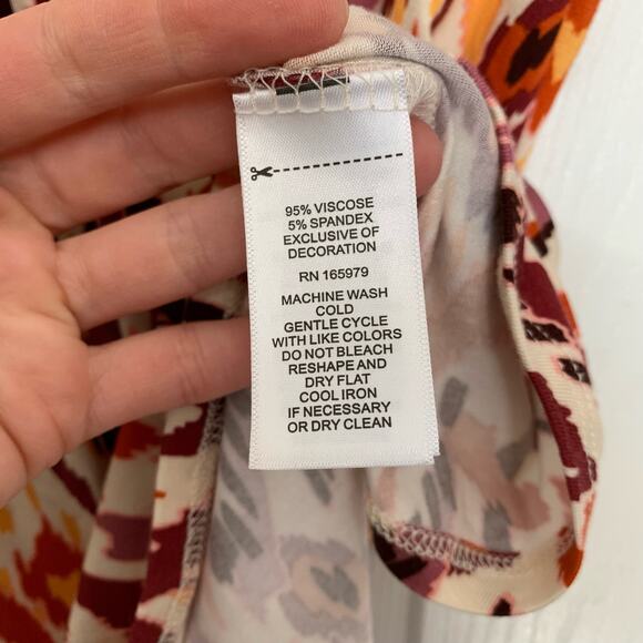 NWT Cable & Gauge open sleeve patterned top - Picture 8 of 8